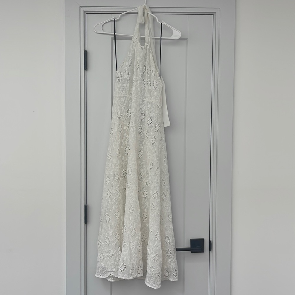 White lace halter neck Zara dress